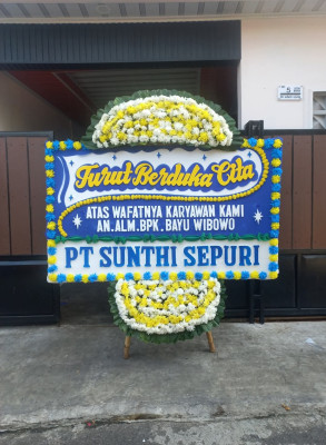 Papan Bunga Duka di Karang Balik