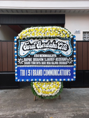 Papan Bunga Duka di Karang Balik